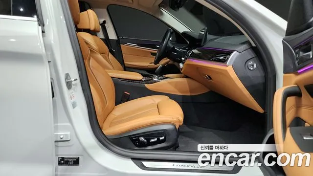 BMW 5 Series (G30) id 2655182 из Кореи 2