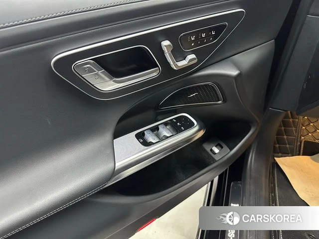 Mercedes-Benz E-class 2024 Черный из Китая, фото 2