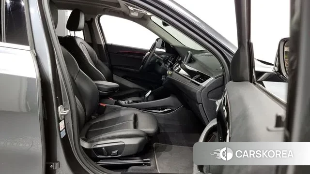 BMW X2 (F39) 2020 Серый из Кореи, фото 2