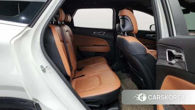 Kia Sportage 5th Generation 2022 Белый из Кореи, фото 2