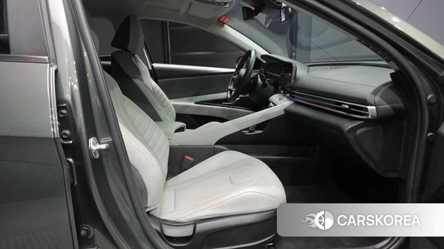 Hyundai Avante (CN7) 2021 Серый из Кореи, фото 2