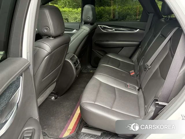 Cadillac XT5 2021 Белый из Китая, фото 2