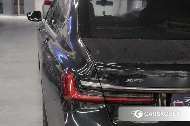 BMW 7 series 2021 Черный из Китая, фото 2