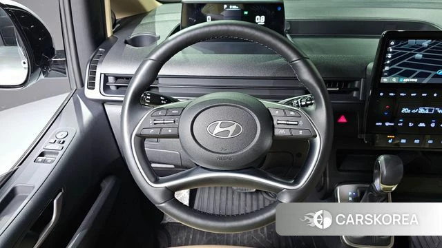 Hyundai Staria 2025 Серебряный из Кореи, фото 2