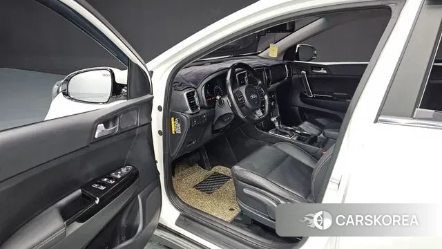 Kia Sportage 4th Generation 2018 Белый из Кореи, фото 2