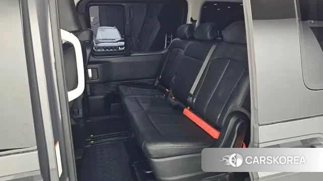 Hyundai Staria 2025 Серый из Кореи, фото 2