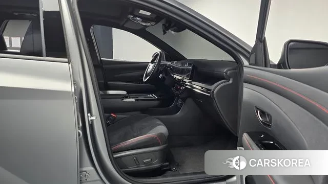 Hyundai The New Tucson (NX4) 2024 Серый из Кореи, фото 2