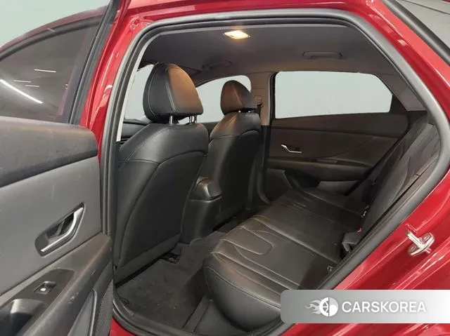 Hyundai Avante (CN7) 2022 Красный из Кореи, фото 2