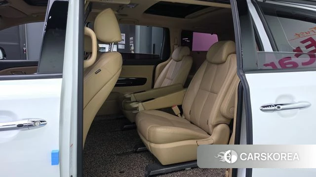 Kia The New Carnival 2018 Белый из Кореи, фото 2