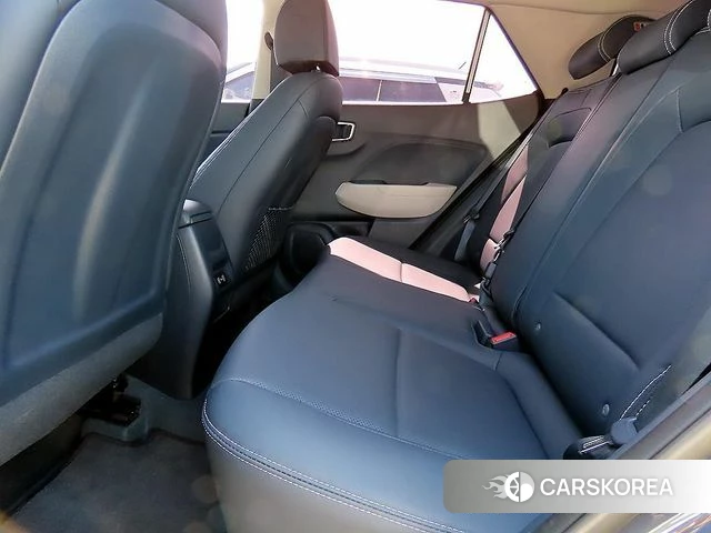 Hyundai Venue 2023 Синий из Кореи, фото 2