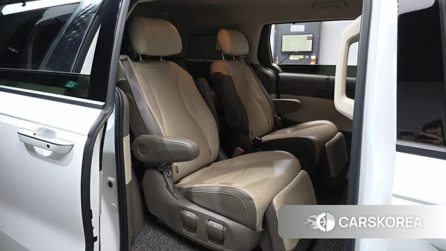 Kia Carnival 4th generation 2020 Белый из Кореи, фото 2