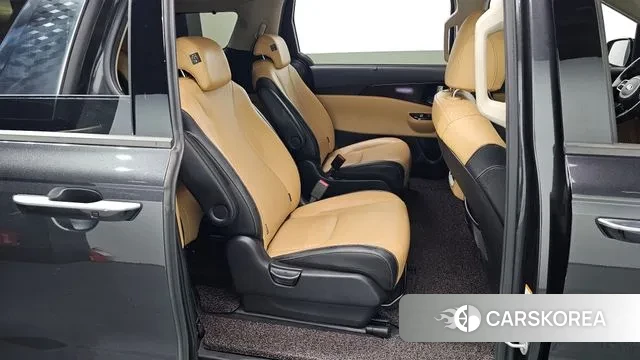 Kia Carnival 4th generation 2020 Серый из Кореи, фото 2