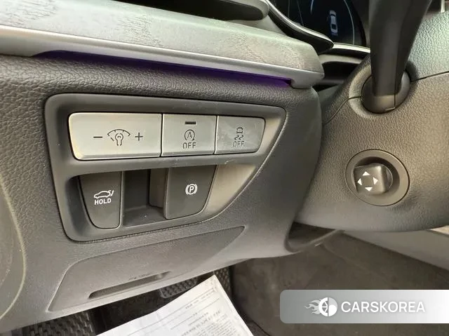 Genesis G80 (RG3) 2023 Серебристо-серый из Кореи, фото 2