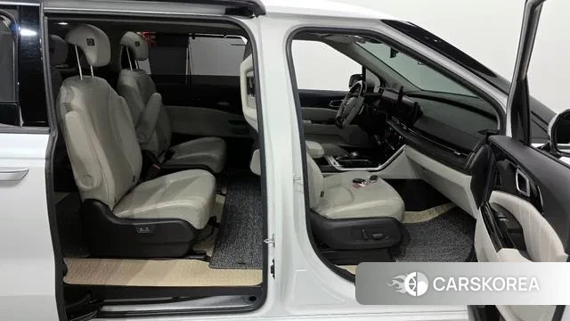 Kia Carnival 4th generation 2020 Белый из Кореи, фото 2