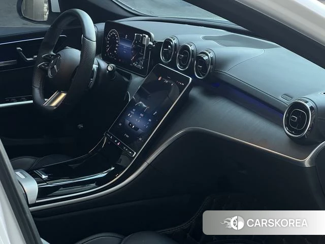 Mercedes-Benz Class C 2022 Белый из Китая, фото 2