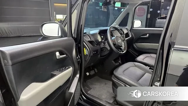 Kia The New Kia Ray 2023 Черный из Кореи, фото 2