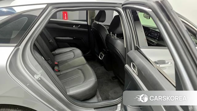 Kia K5 3rd generation 2023 Серый из Кореи, фото 2