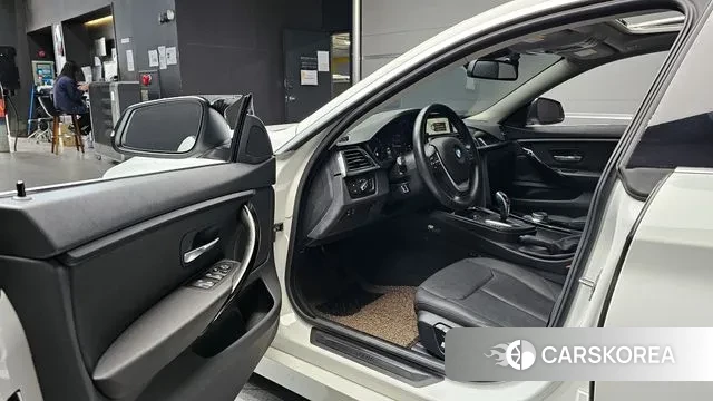 BMW 4 Series (F32) 2019 Белый из Кореи, фото 2