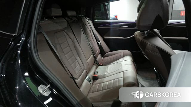 BMW X4 (G02) 2024 Черный из Кореи, фото 2