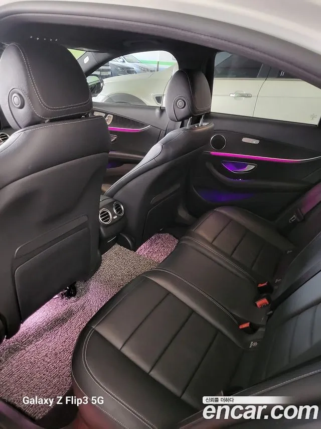 Mercedes-Benz E-Class W213 2022 Белый из Кореи, фото 2