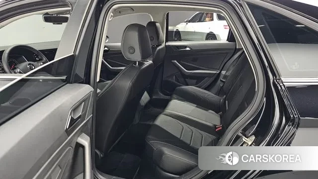 Volkswagen 7th Generation of Jetta 2020 Черный из Кореи, фото 2