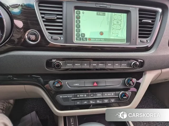 Kia The New Carnival 2019 Черный из Кореи, фото 2