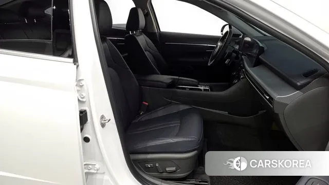 Hyundai Sonata D Edge (DN8) 2024 Белый из Кореи, фото 2