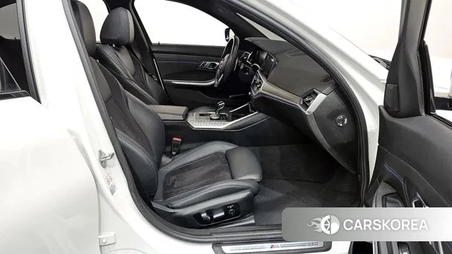 BMW 3 Series (G20) 2019 Белый из Кореи, фото 2