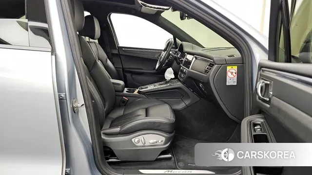 Porsche Macan 2019 Серебристо-серый из Кореи, фото 2