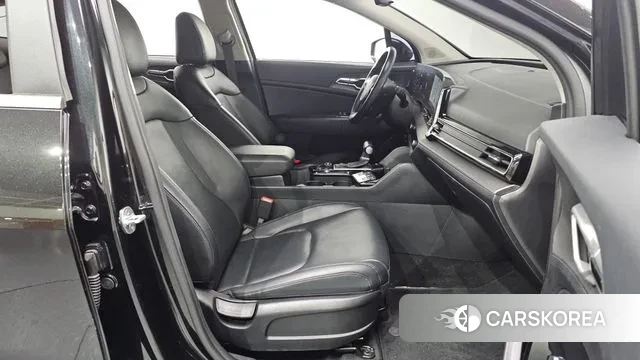 Kia Sportage 5th Generation 2021 Черный из Кореи, фото 2