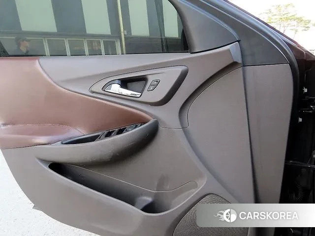 Chevrolet (GM Daewoo) The New Malibu 2019 Черный из Кореи, фото 2