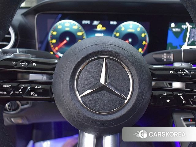 Mercedes-Benz E-Class W213 2022 Белый из Кореи, фото 2