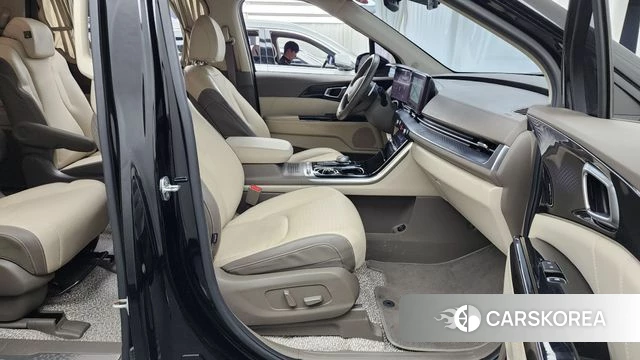 Kia Carnival 4th generation 2021 Черный из Кореи, фото 2