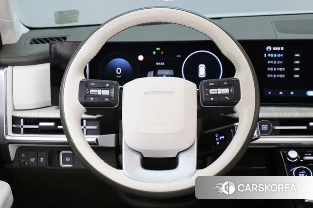 Hyundai Santa Fe (MX5) 2023 Белый из Кореи, фото 2