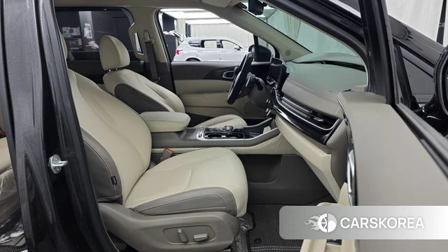 Kia The New Carnival 4th Generation 2024 Серый из Кореи, фото 2