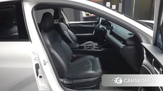 Kia The New K5 3rd generation 2023 Белый из Кореи, фото 2