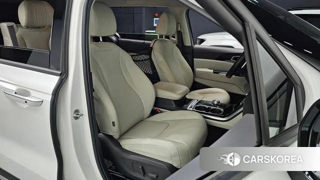 Kia Carnival 4th generation 2020 Белый из Кореи, фото 2