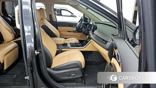 Kia Carnival 4th generation 2022 Серый из Кореи, фото 2