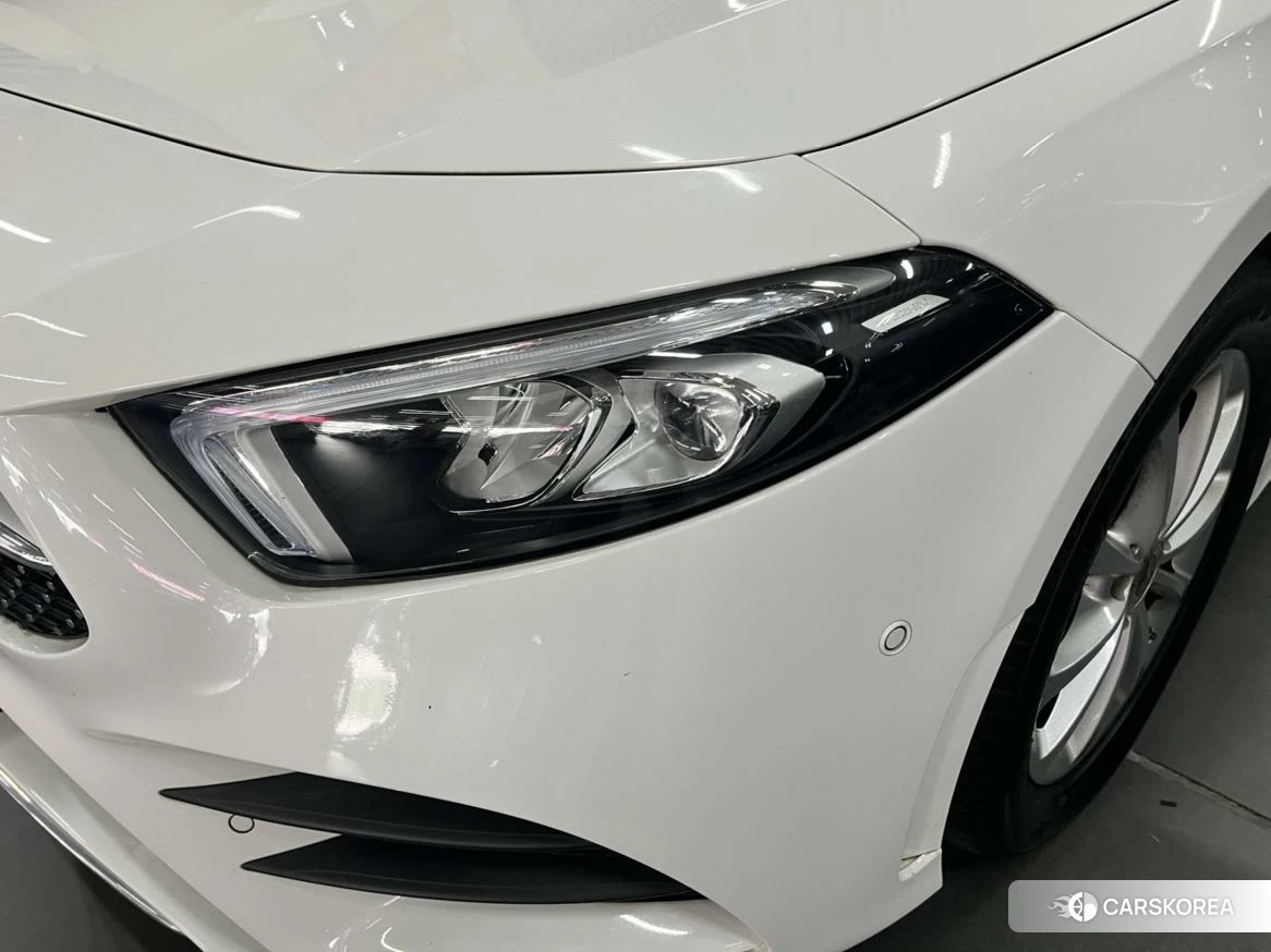 Mercedes-Benz Class A 2021 Белый из Китая, фото 2