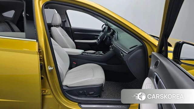 Hyundai Sonata (DN8) 2019 Золотой из Кореи, фото 2