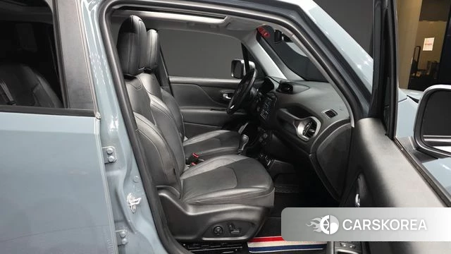 Jeep Renegade 2018 Серый из Кореи, фото 2