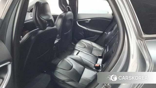 Volvo V40 2018 Серый из Кореи, фото 2