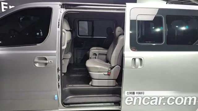 Hyundai The New Grand Starex 2020 Серебряный из Кореи, фото 2