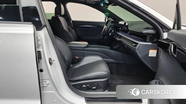 Hyundai Grandeur Hybrid (GN7) 2023 Белый из Кореи, фото 2