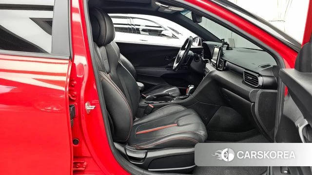 Hyundai Veloster (JS) 2020 Красный из Кореи, фото 2