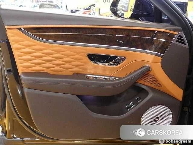 Bentley Flying Spur 3rd Generation 2022 Синий из Кореи, фото 2