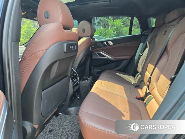 BMW X6 (G06) 2022 Черный из Кореи, фото 2