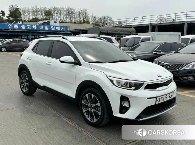 Kia Stonic 2018 Белый из Кореи, фото 2