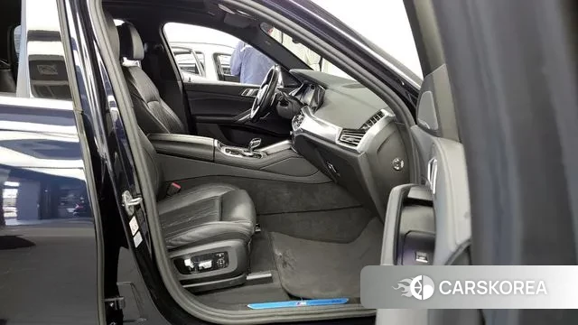 BMW X6 (G06) 2022 Черный из Кореи, фото 2