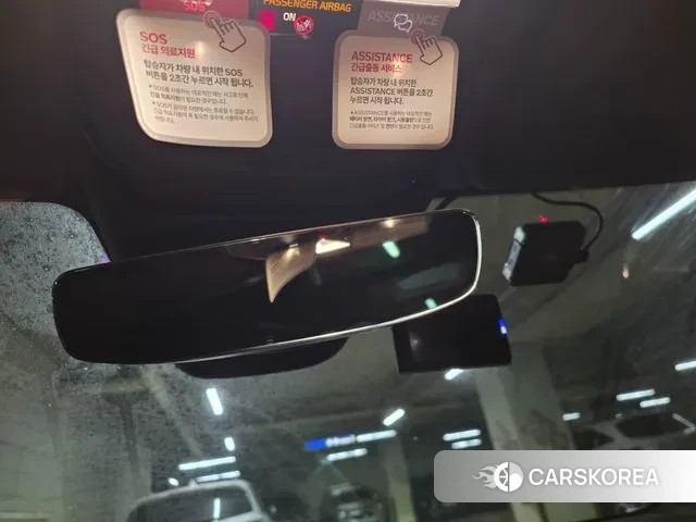 Volvo V60 Cross-Country 2nd Generation 2022 Белый из Кореи, фото 2